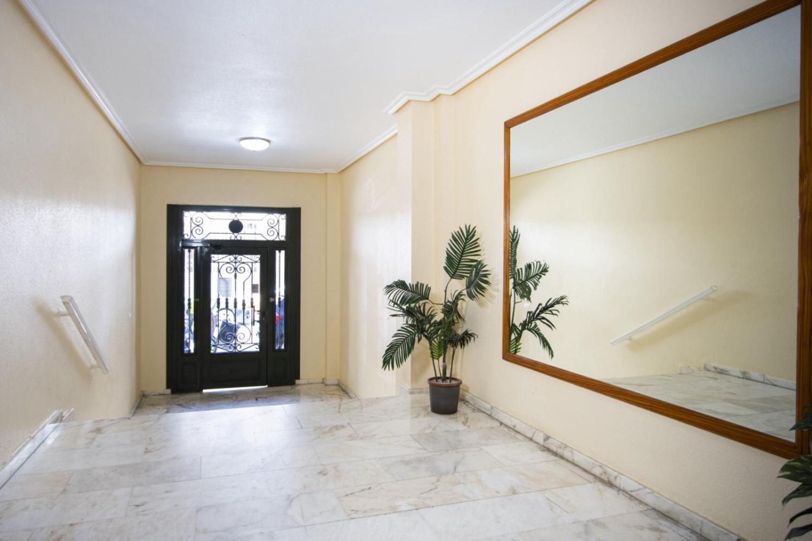 Alegria Id70 Appartement Torrevieja Buitenkant foto
